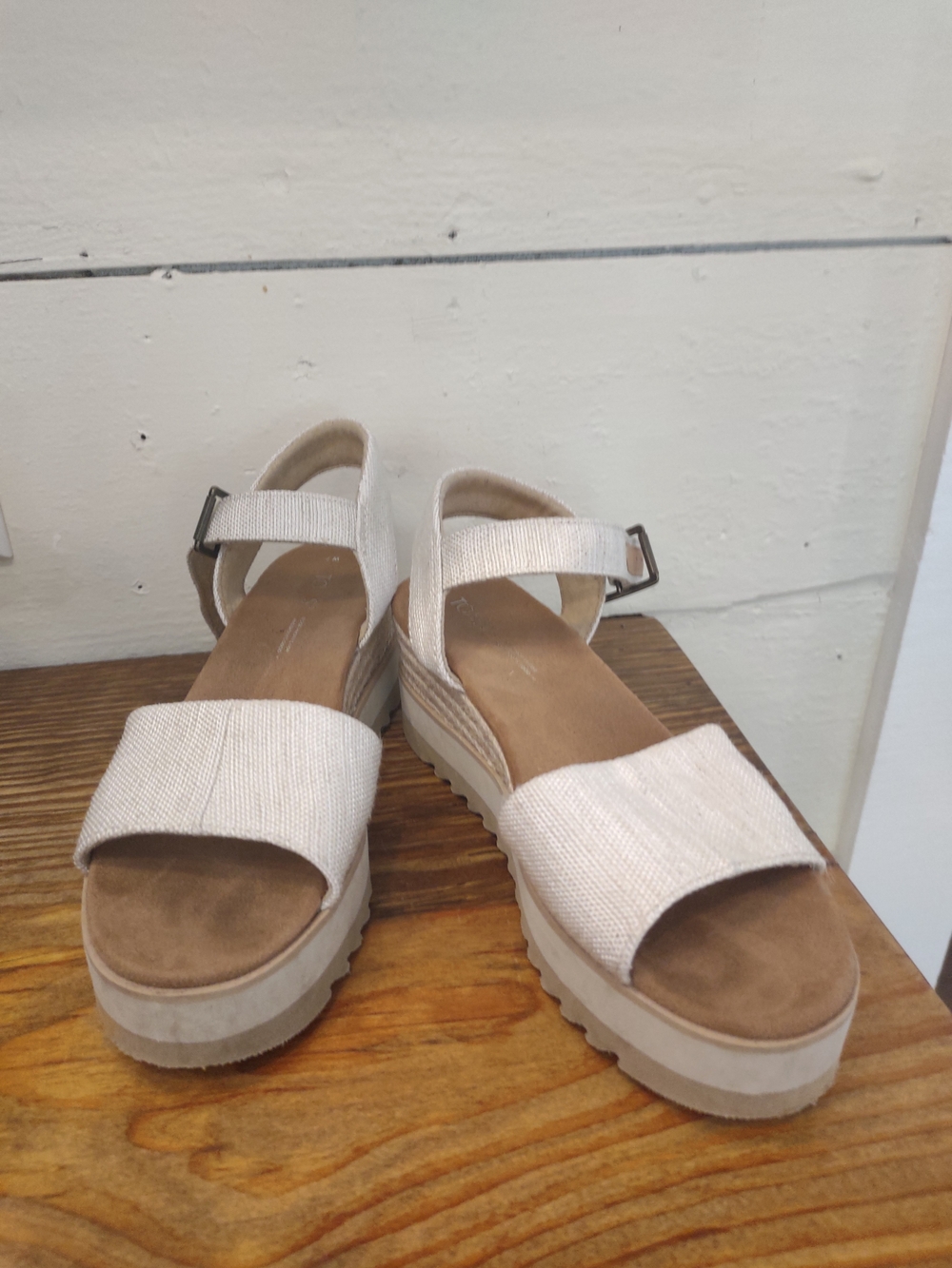 Toms Cream Canvas Espadrille Platform Sandals - Picture 2 of 6